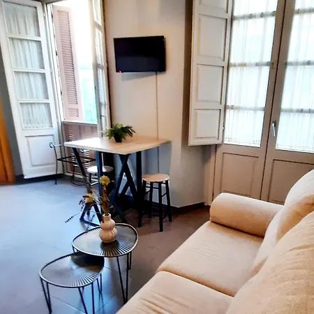 Malagasol Apartment *